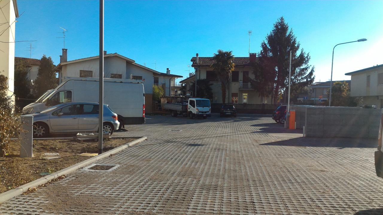 Hotel Ristorante Cigno - Camere And Aparthotel ラティザーナ エクステリア 写真